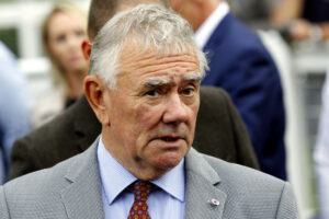 16B7784 David Barron