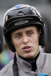 20J1263 Tom Broughton