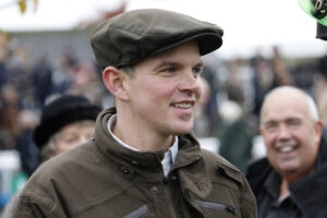 20J2798 Tjade Collier