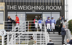 20J8514 Worcester Weighing Room