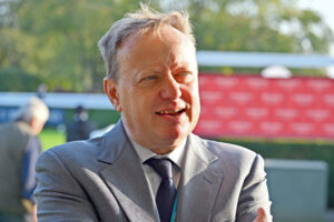 251012 0485 Simon Holt