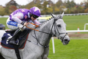 78F2625 Pertemps Diamond