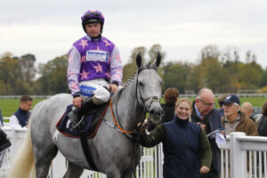 78F2633 Pertemps Diamond