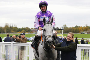 78F2642 Pertemps Diamond