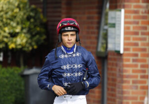 78F7670 Nathan Howie