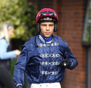 78F7671 Nathan Howie