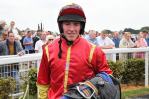 B96E0063 Daire McConville