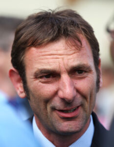 C16B2573 Paul Midgley