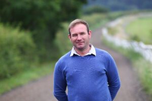 C16B3549 Michael Appleby