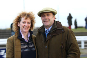 C16B4563 Lucinda Russell