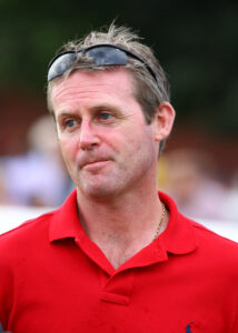 C16B4724 Sean Curran