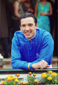 R001 012 Frankie Dettori