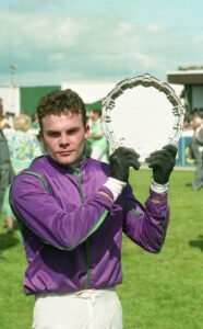 img812 Adrian Maguire