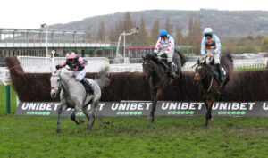 FU0E8122 Marble Sands