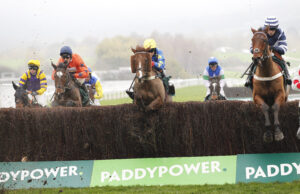 20J5424 Vincenzo [right]