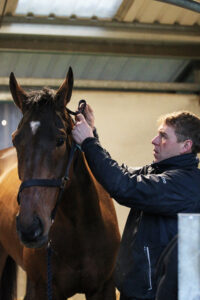 FU0E0045 The Jukebox Man