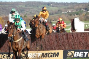 FU0E0756 Party Vibes