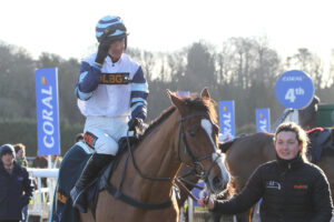 FV1E3779 Mossy Fen Road