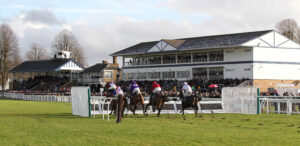 FU0E2297 Windsor Stands