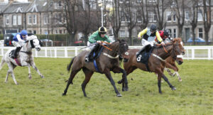 20J8085 Magna Victor