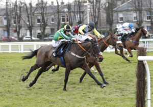 20J8090 Magna Victor