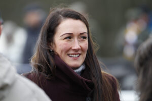 78F9000 Rebecca Menzies