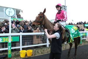 BK1A3467 Captain Hugo