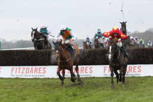 FU0E3499 Havaila [centre]