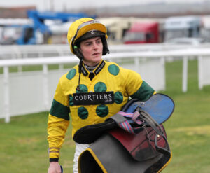 FU0E5014 James Turner