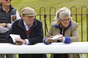 16B6401 Nicky Henderson