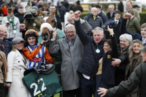 20J7796 Ask Brewster