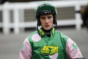 78F9103 Ross Chapman