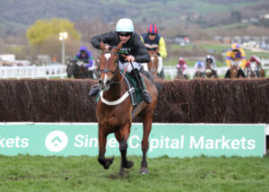 FU0E7179 Holloway Queen