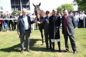 EN4D8176 Constitution Hill