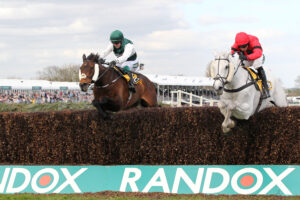 FU0E0199 Grey Dawning