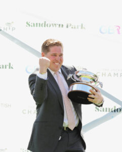 FU0E2206 Dan Skelton