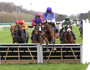 FU0E9406 Dance And Glance