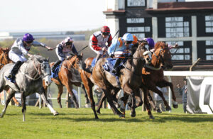 FV1E0933 Lightening Company