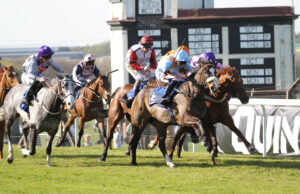 FV1E0934 Lightening Company