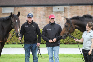 FU0E6806 Andrew Balding   Blue Bolt   Kalpana